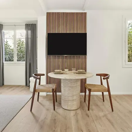 Flat Next To Place Des Lices With Parking - Maison Lerins